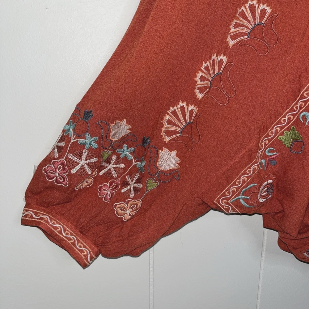 Three Bird Nest Top L Beautiful Embroidered Boho Boutique Flowy Shirt Blouse - Picture 4 of 8